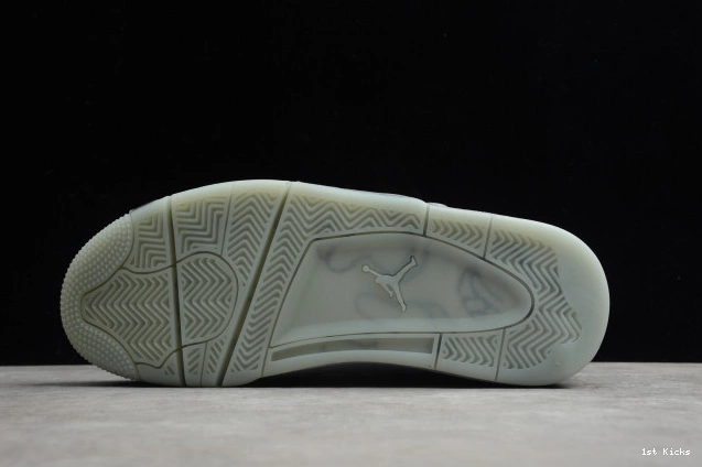 930155-003 4 KAWS Air Cool x Grey Jordan 0521